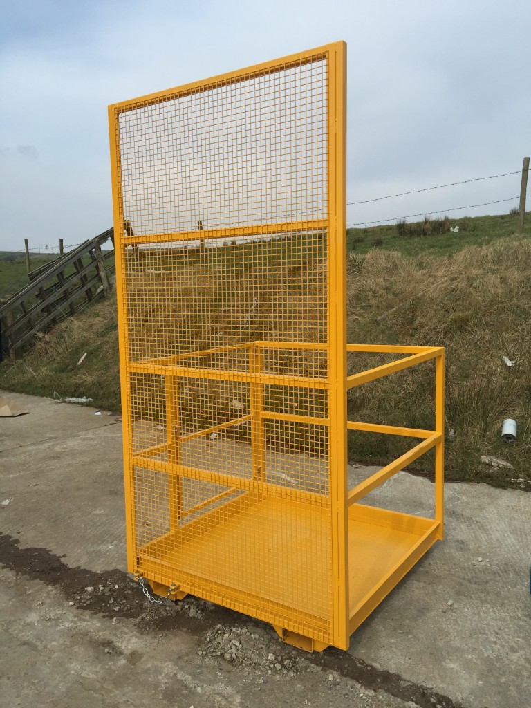 4Ft X 4Ft Forklift Man-Lift Basket (Mesh Guard Model) - Multec Ltd