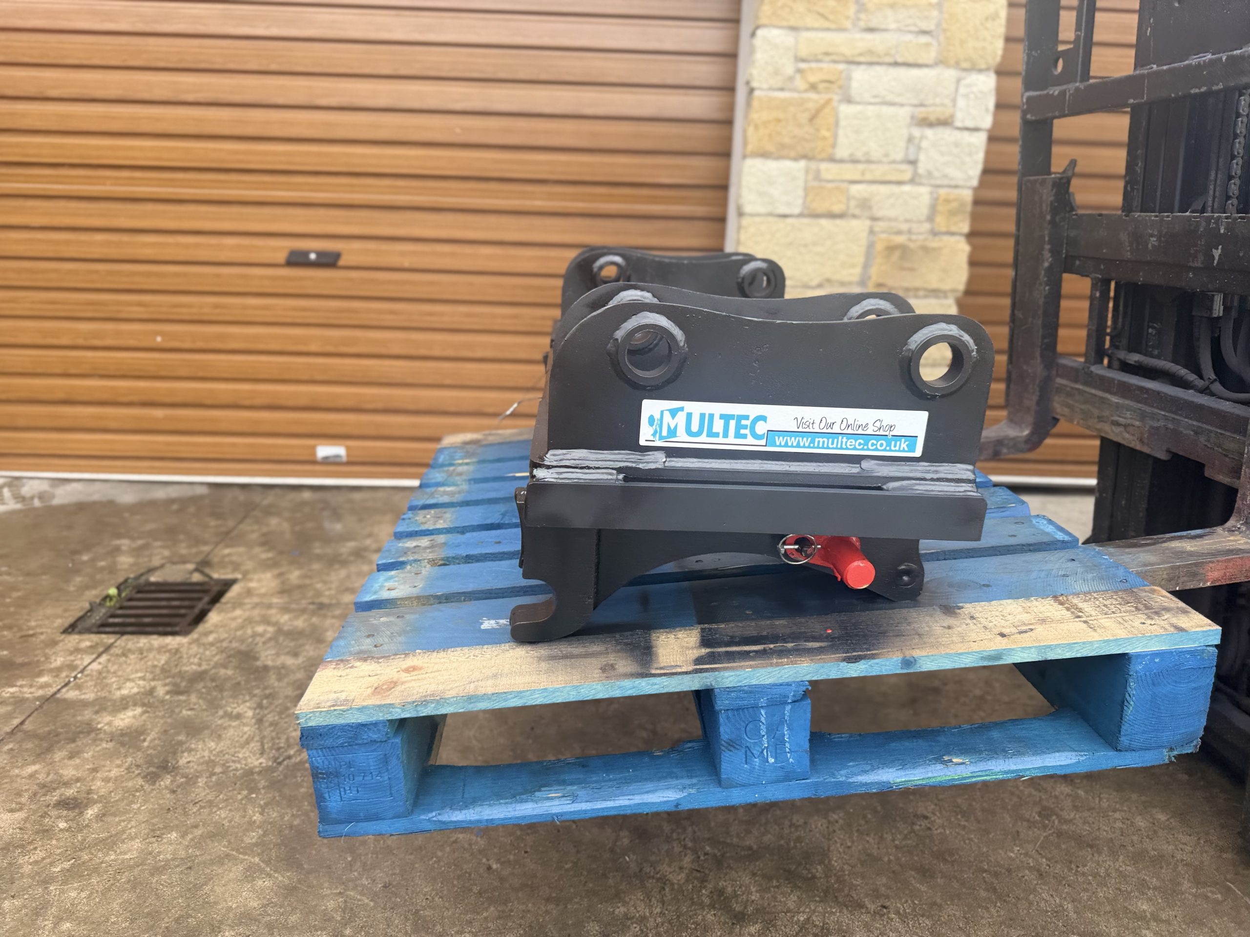 JCB 3CX to Chilton Interchanger - Image 4