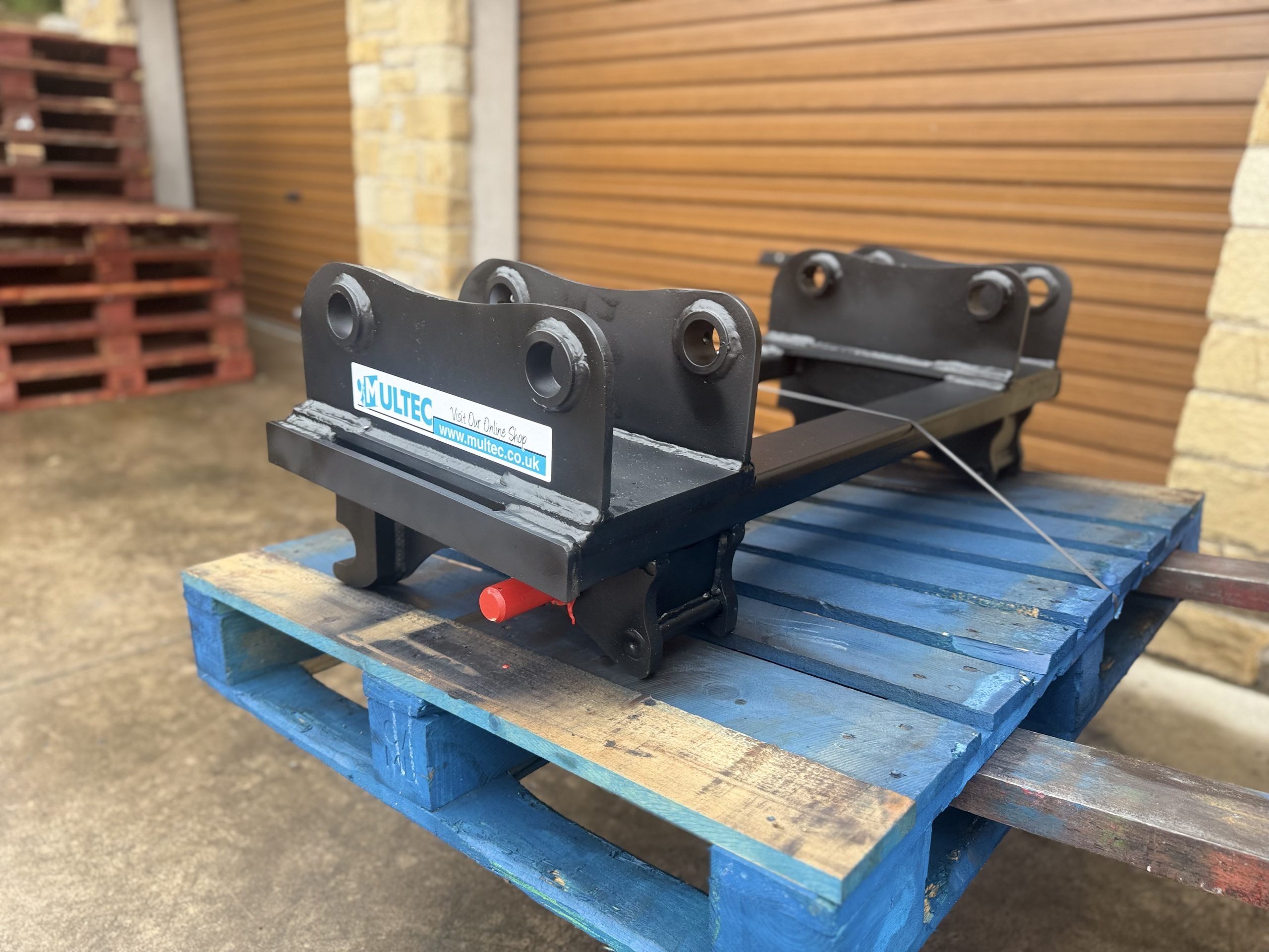 JCB 3CX to Chilton Interchanger - Image 7