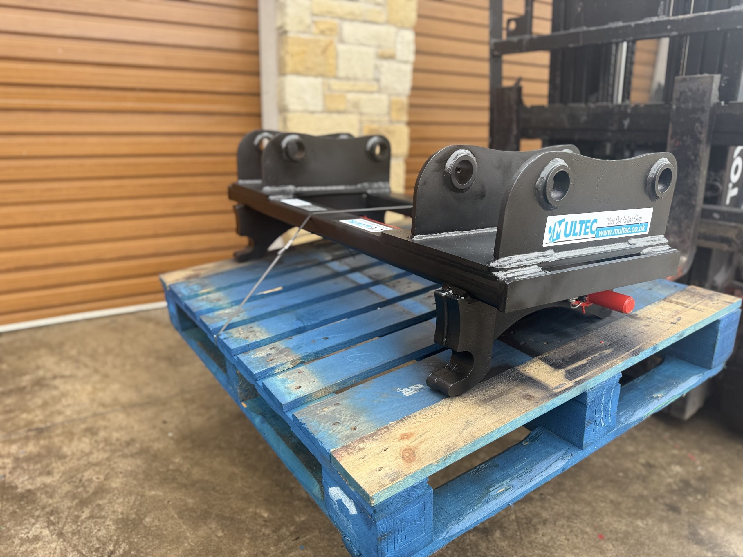 JCB 3CX to Chilton Interchanger - Image 9