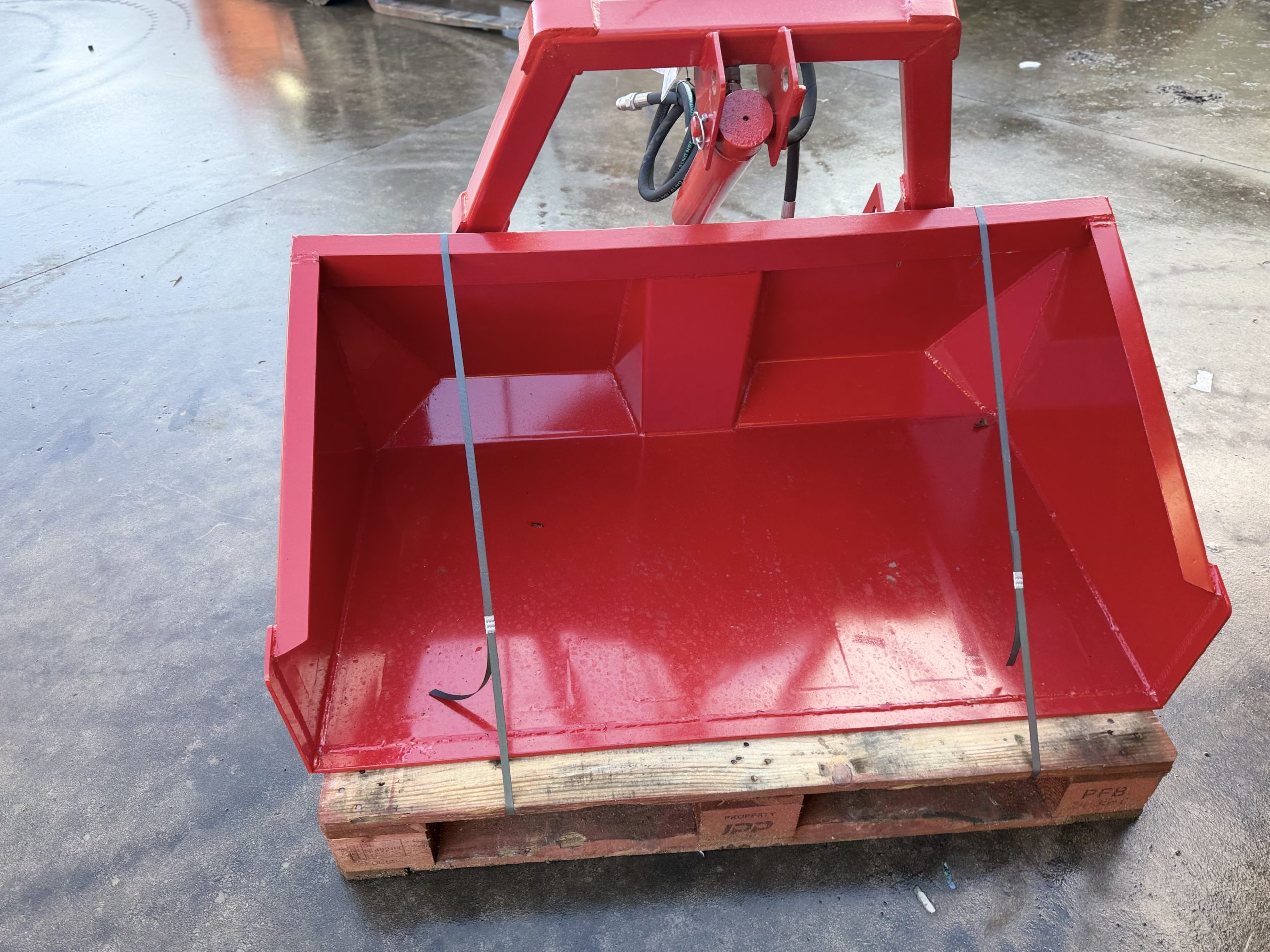 Compact Hydraulic Transport Boxes - Image 7